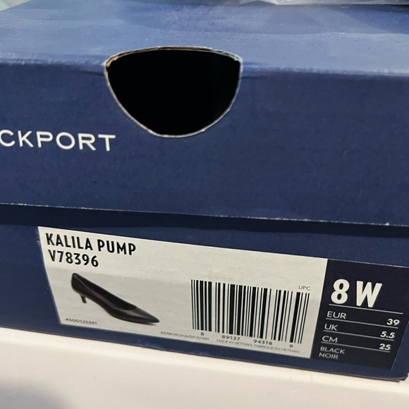 S43. NWT Rockport WOMEN'S TOTAL MOTION KALILA HEEL Black 8 Wide - Picture 8 of 8